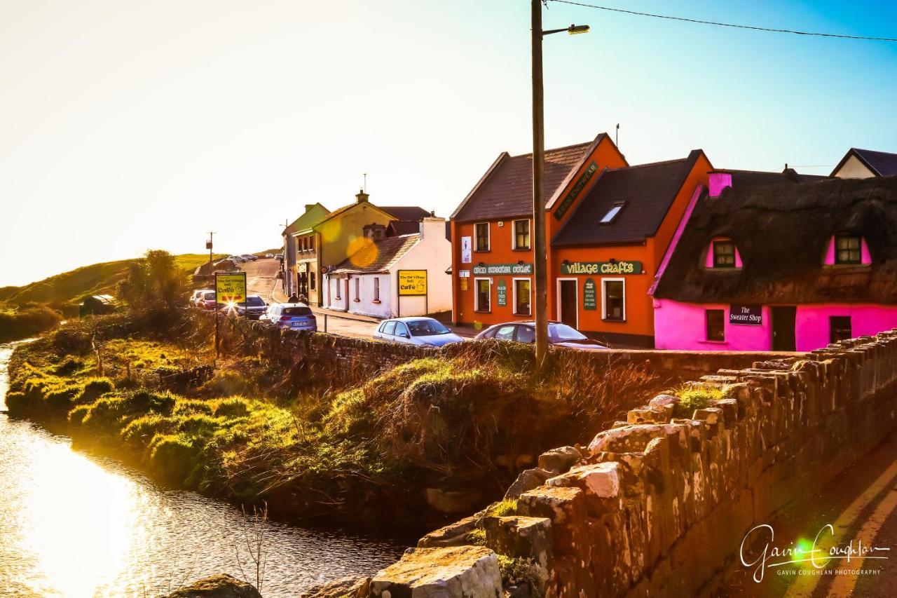 Ocean Breeze Apartment Lahinch Exteriér fotografie
